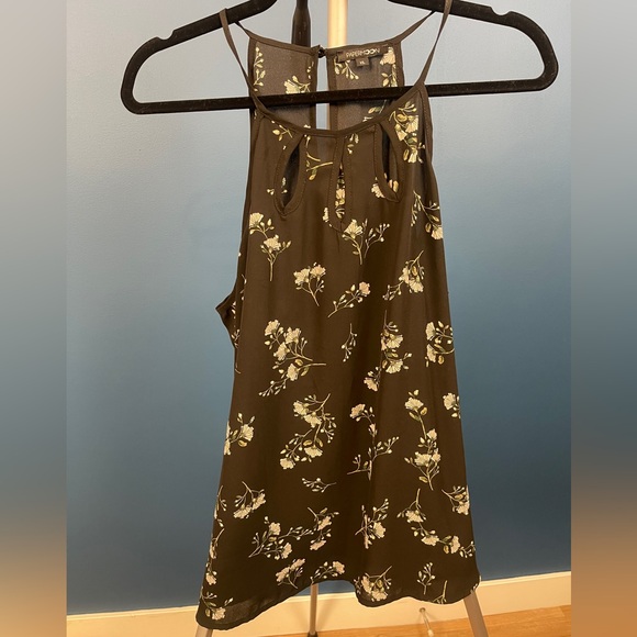 Paper moon Walita Cutout detail blouse - Picture 2 of 5